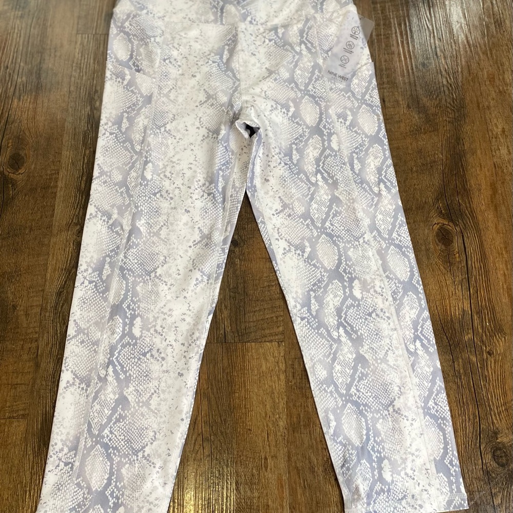 Nine West Active Leggins con bolsillos Absorción de humedad talla M